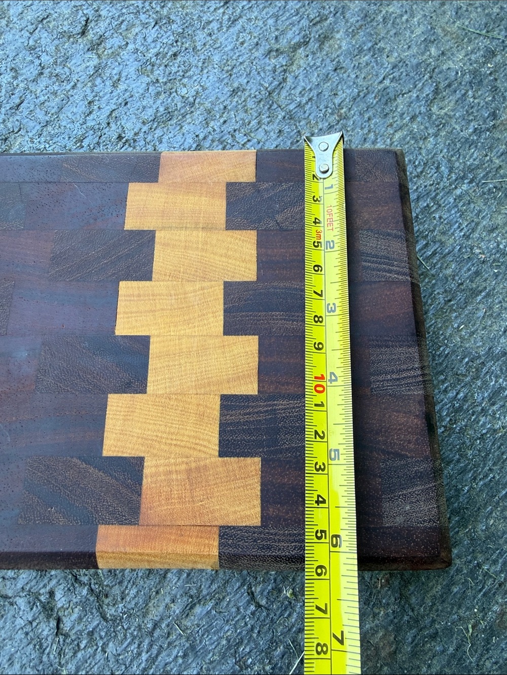Handmade End Grain Wooden Cutting Board - Two-Tone Chess Pattern - Picture 11 of 12